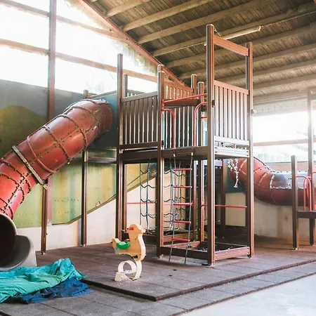 בית נופש Hof Koehne - Haus Im Glueck Rechts שמאלנברג