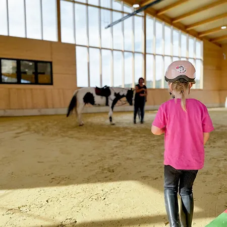 Hof Koehne - Haus Im Glueck Rechts שמאלנברג